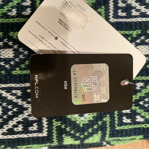 NWT Forever Collectibles Seattle Seahawks NFL Scarf Unisex - Picture 7 of 8